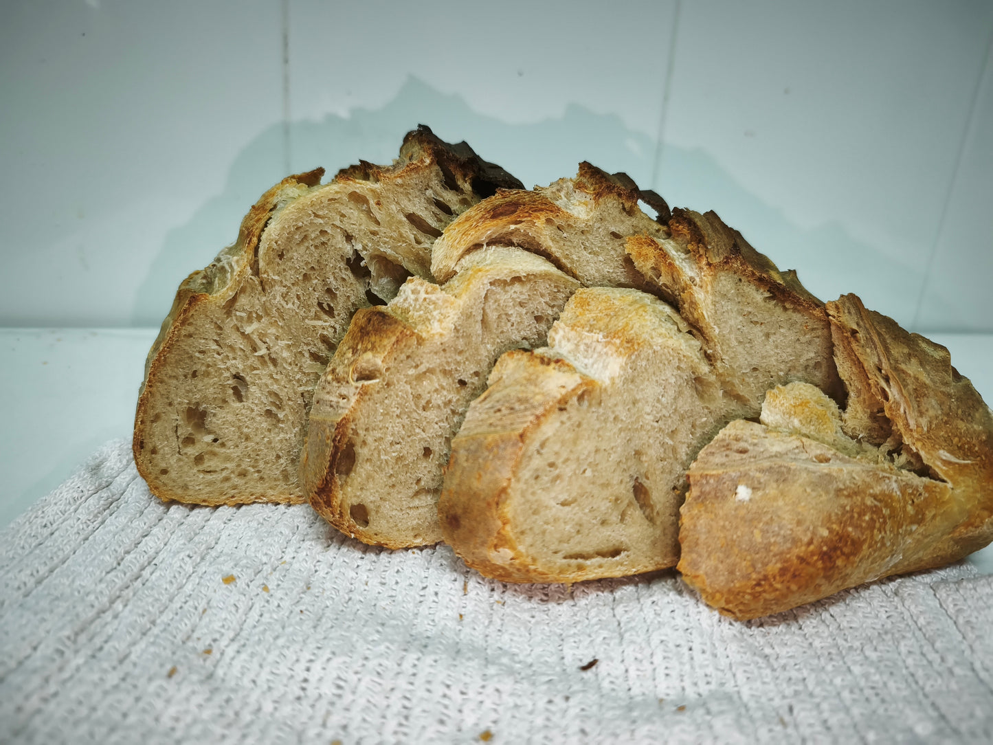 Pão Artesanal de Massa-mãe com Cerveja Preta